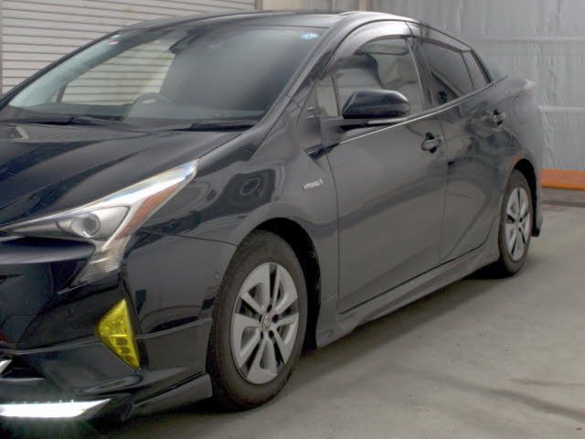 2017 Toyota Prius A auction photo 4