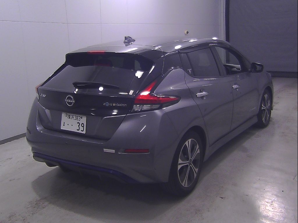 2022 Nissan Leaf X Vセレクション auction photo 2