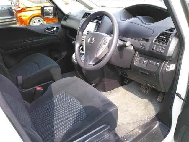 2016 Nissan Serena Highway Star S Edition auction photo 3