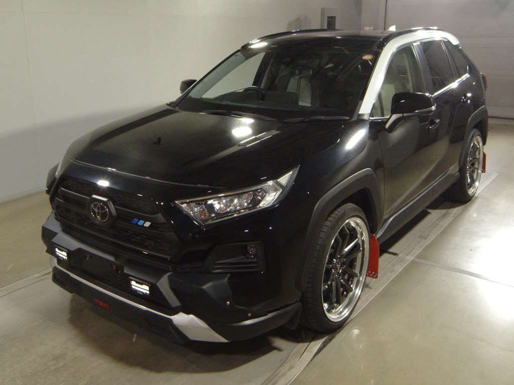 2021 Toyota RAV4 アドベンチャー 4WD Japan auction vehicle