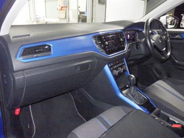2022 Volkswagen VW T-ロック TSIスタイルデザインP auction photo 2