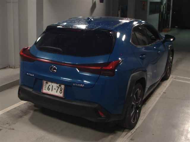 2018 Lexus UX200 Ver. L auction photo 5