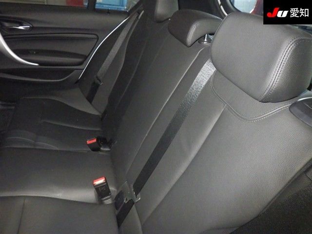 2015 BMW 1 Series 120i Mスポーツ auction photo 4