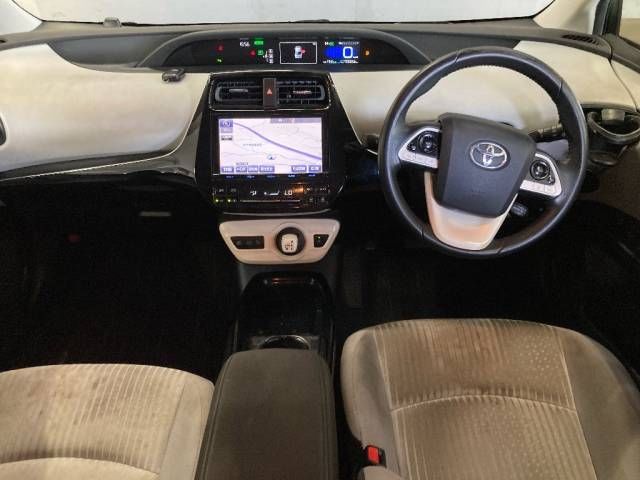 2017 Toyota Prius Sセーフティプラス モデリスタエアロ auction photo 2