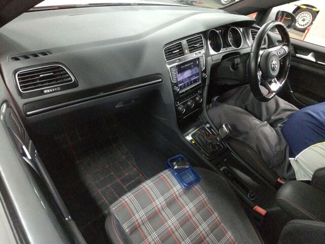 2014 Volkswagen ゴルフGTI パフォーマンス auction photo 3