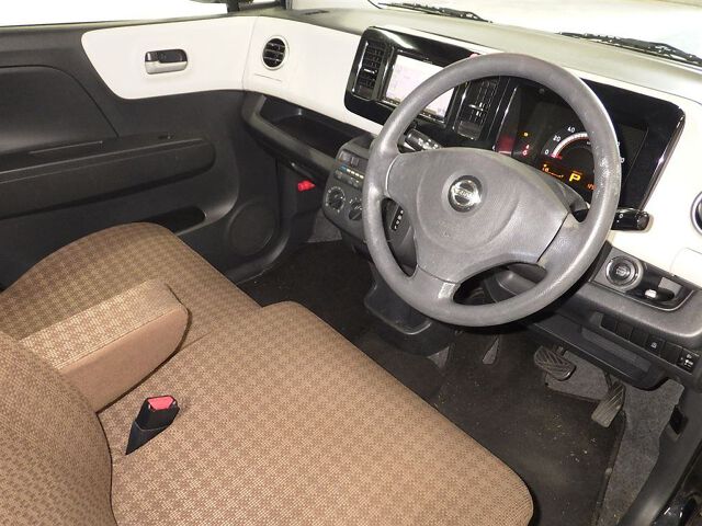 2014 Nissan モコ S auction photo 3