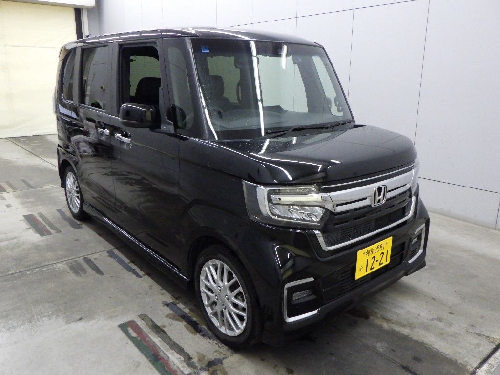 2023 Honda N-BOX L Japan auction vehicle