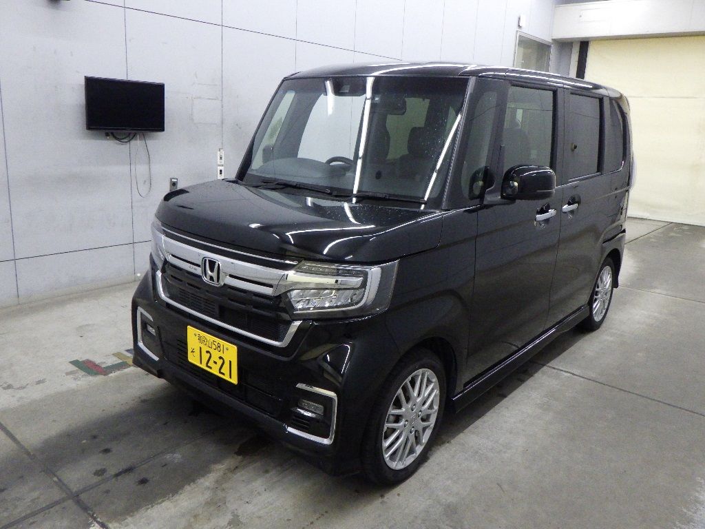 2023 Honda N-BOX カスタムLターボ auction photo 4