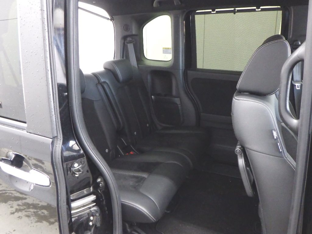 2023 Honda N-BOX カスタムLターボ auction photo 7