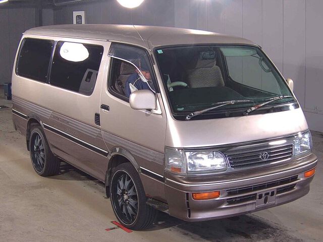 1994 Toyota Hiace スーパーカスタム 4WD Japan auction vehicle