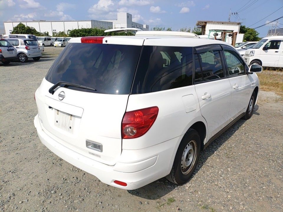 2021 Nissan AD auction photo 2