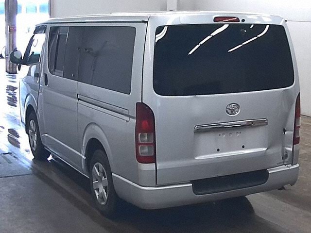 2007 Toyota Hiace auction photo 2