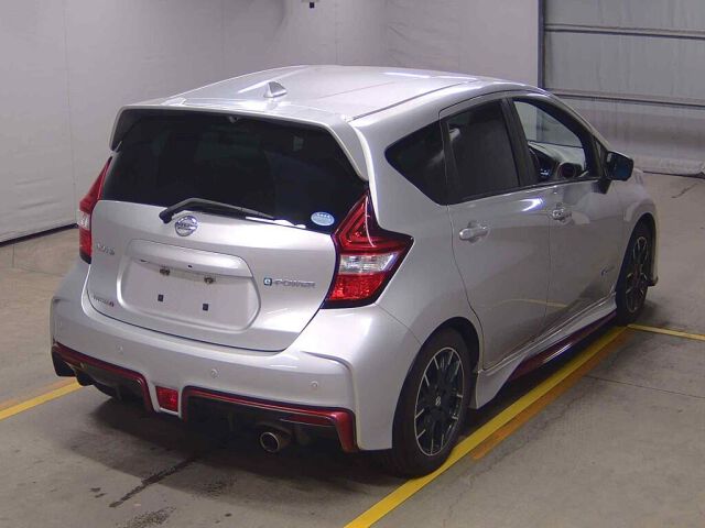 2017 Nissan Note E-POWER NISMO auction photo 5