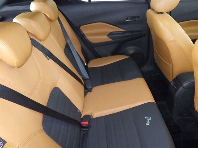 2021 Nissan Kicks XツートーンインテリアED auction photo 6