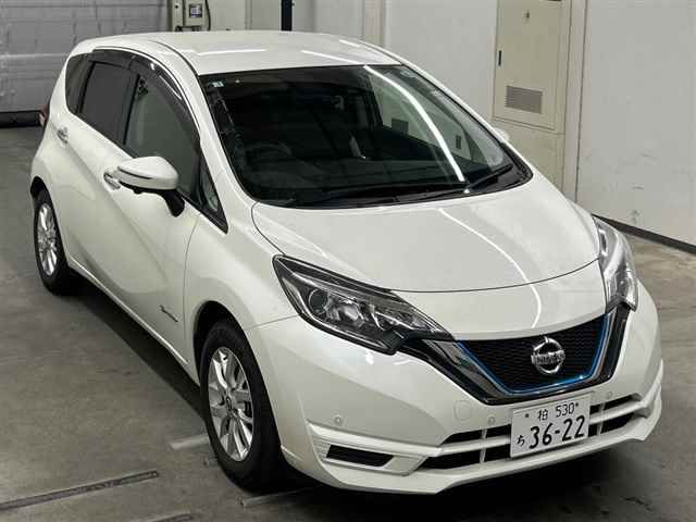 Japan Auction Vehicles 10 2019 Nissan ノートeパワー eパワーX auction photo