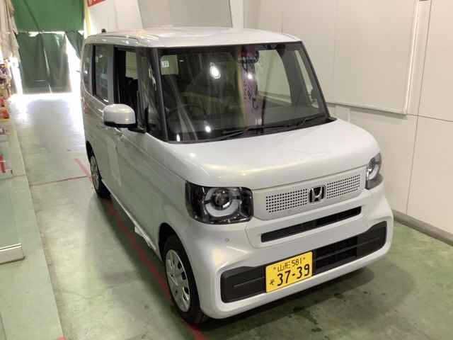 2025 Honda N-BOX 4WD Japan auction vehicle