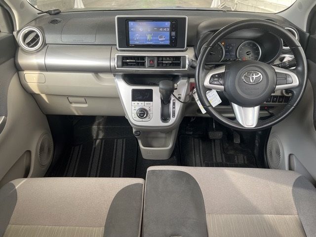 2017 Toyota ピクシスジョイ 4WD F G SA II auction photo 4