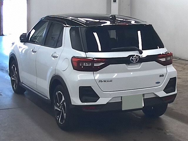 2026 Toyota Raize Hybrid Z auction photo 2