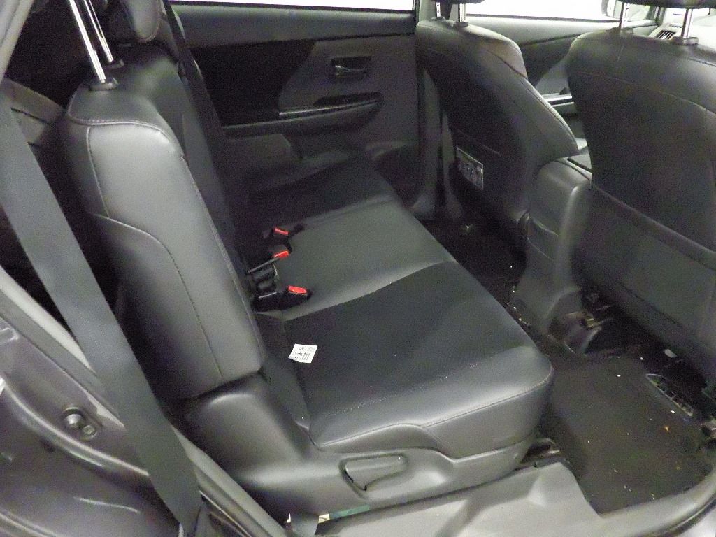 2014 Toyota Prius Alpha G-Tune Black auction photo 7