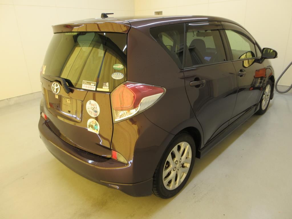 2015 Toyota Ractis S auction photo 2