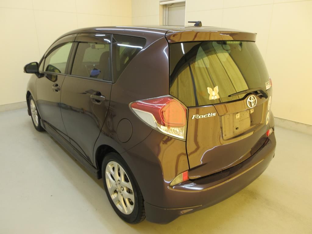2015 Toyota Ractis S auction photo 5