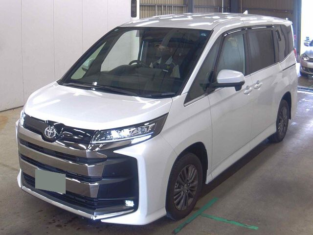 2026 Toyota Noah ハイブリッドS-Z 4WD auction photo 4