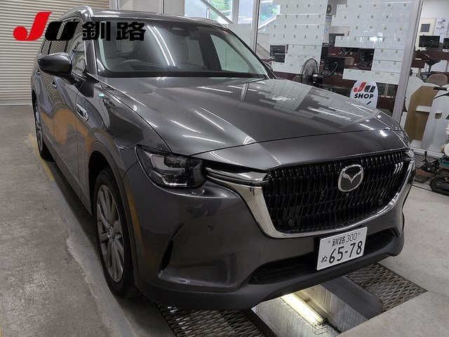 2024 Mazda CX-80 4WD XD L Package auction photo 8