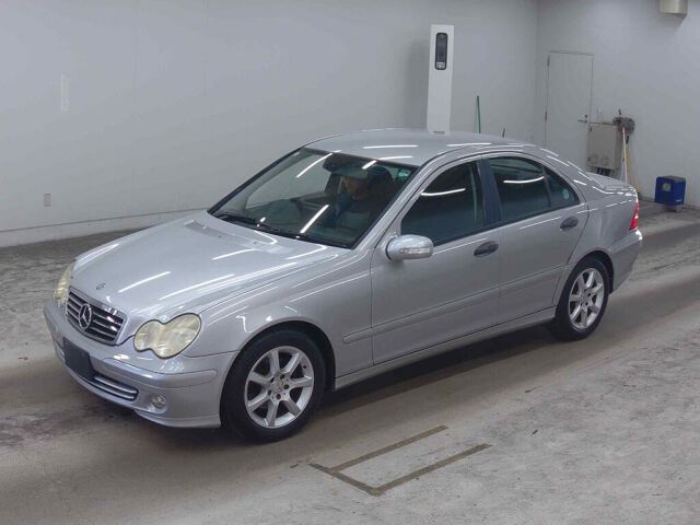 2005 Mercedes-Benz C-Class C180コンプレッサー auction photo 4