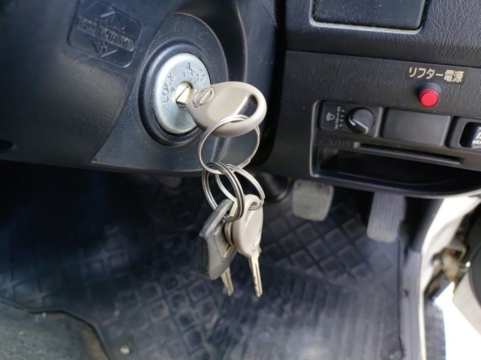 2011 Nissan Caravan auction photo 15