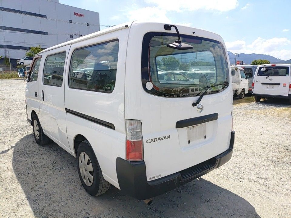 2011 Nissan Caravan auction photo 6