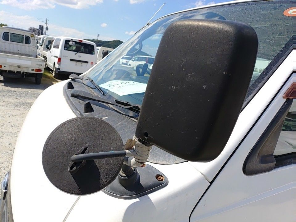 2011 Nissan Caravan auction photo 19