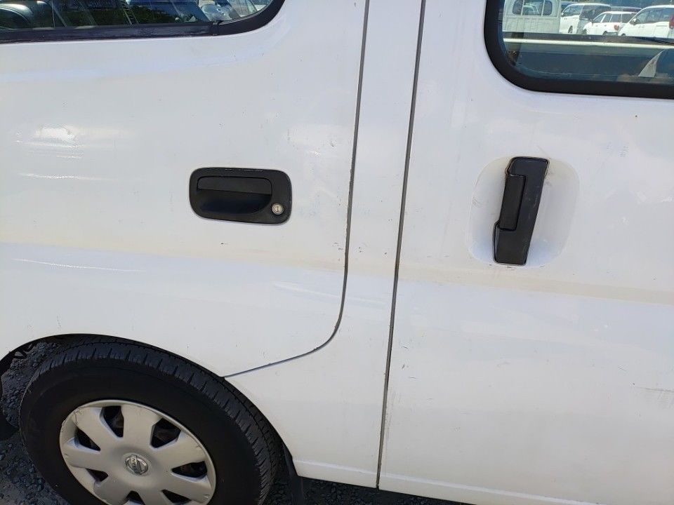 2011 Nissan Caravan auction photo 36