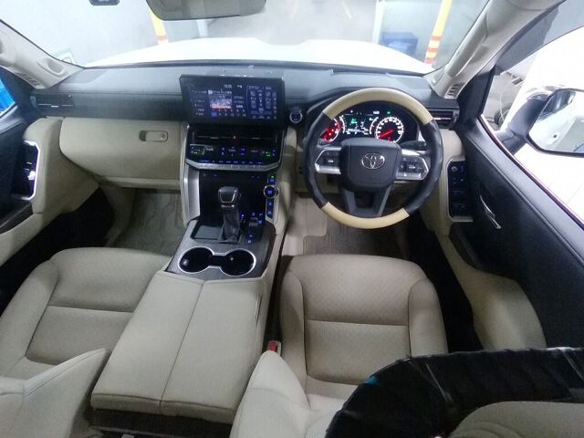 2024 Toyota Land Cruiser ZX 4WD auction photo 3