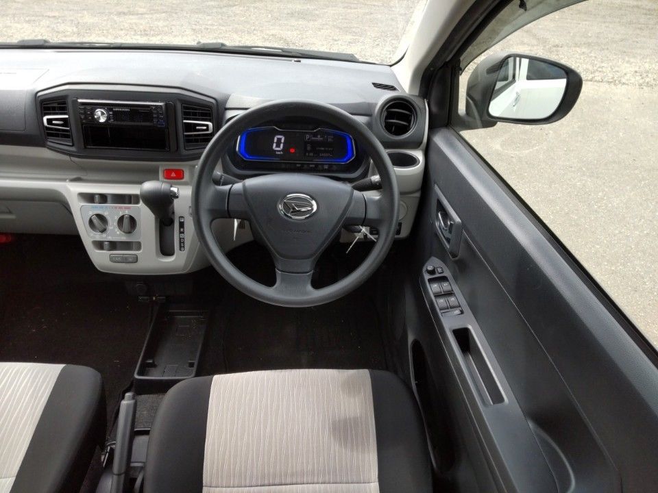 2021 Daihatsu Mira e:S auction photo 3