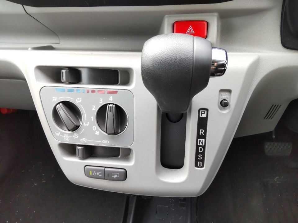2021 Daihatsu Mira e:S auction photo 12