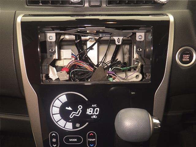 2018 Mitsubishi eKカスタム 4WD GセーフティPKG auction photo 6