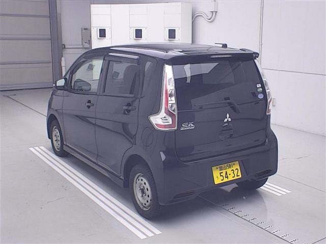 2018 Mitsubishi eKカスタム 4WD GセーフティPKG auction photo 2