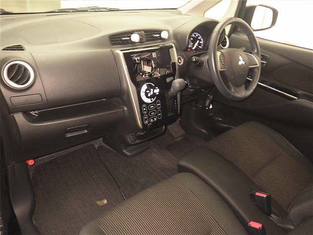 2018 Mitsubishi eKカスタム 4WD GセーフティPKG auction photo 4