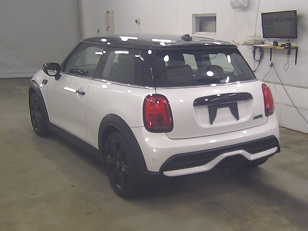 2024 MINI ミニ auction photo 5