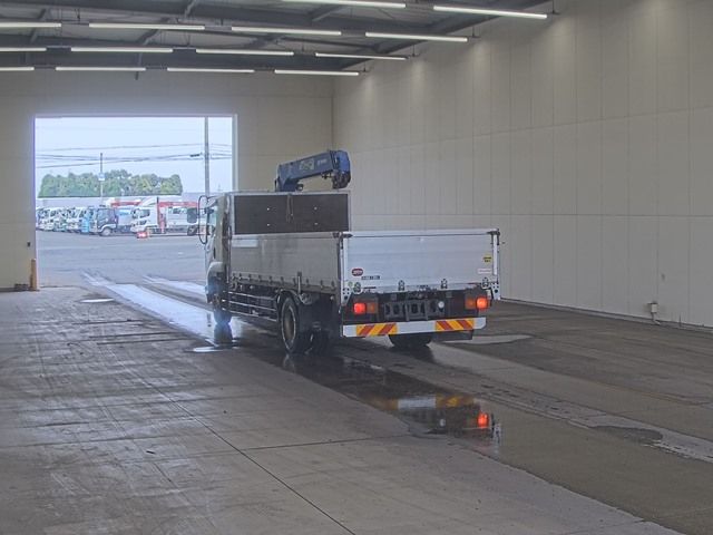 2013 Isuzu Forward ヒラ.クレーン4ダン auction photo 2