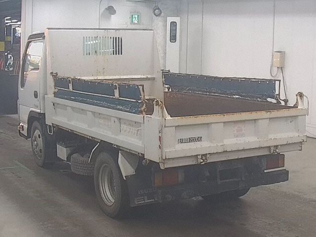 2013 Isuzu Elf Full flat low dump auction photo 2