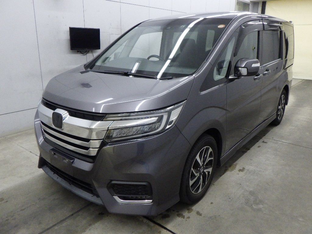 2021 Honda Stepwgn ホンダセンシング 7人 auction photo 4