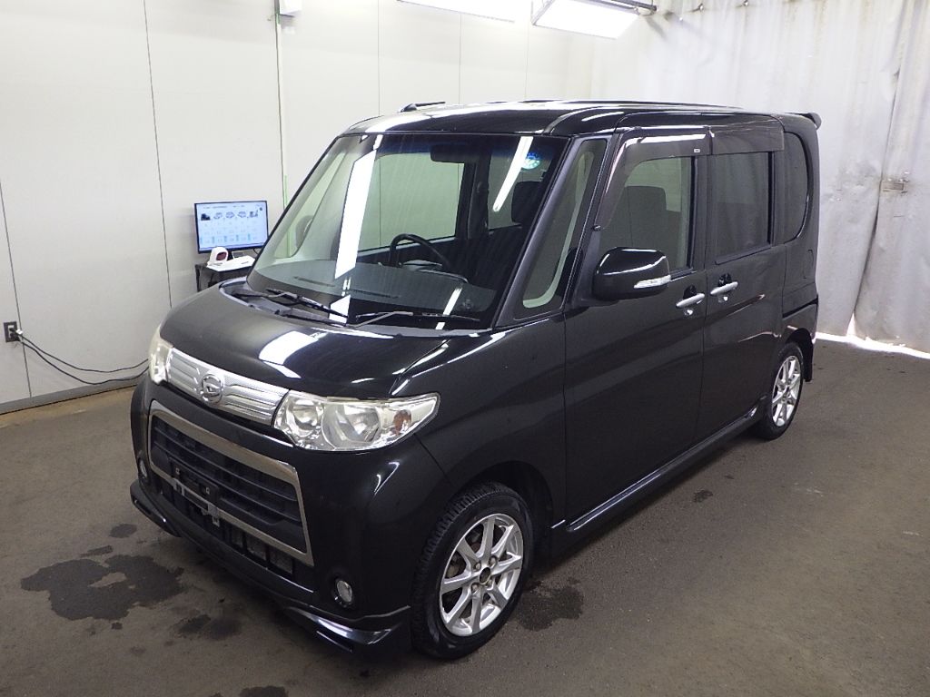 2012 Daihatsu Tanto Custom X auction photo 4