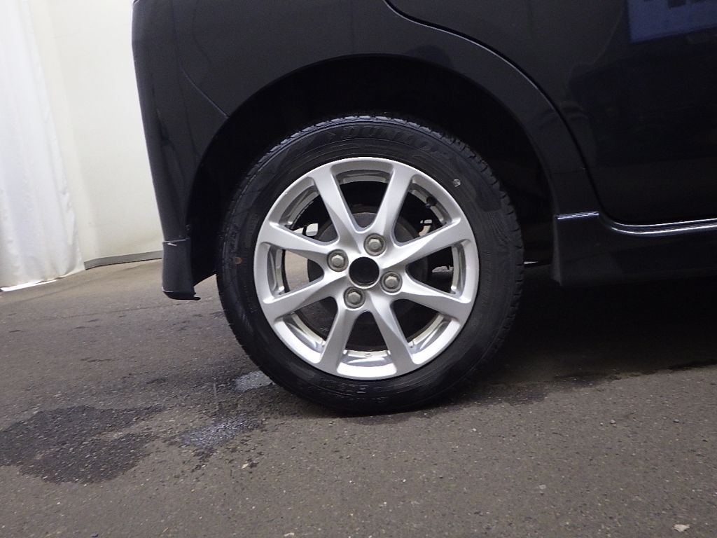 2012 Daihatsu Tanto Custom X auction photo 9