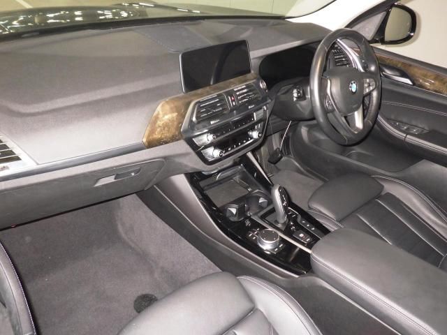 2021 BMW BMW X3 xDrive 20d X-Line auction photo 2
