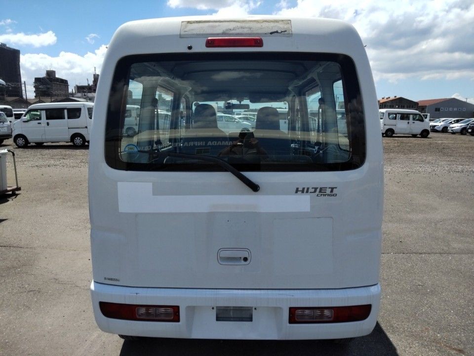 2014 Daihatsu ハイゼット カーゴ auction photo 5