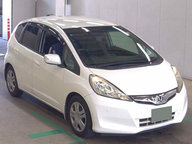 Japan Auction Vehicles 8 2012 Honda Fit 15XH auction photo