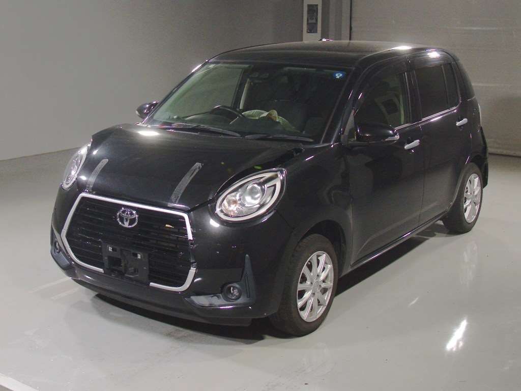 2021 Toyota Passo Moda G Package selected Japan auction vehicle