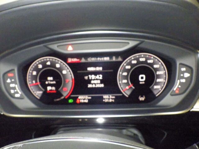 2018 Audi A8 60TFSIクワトロ 4WD auction photo 6