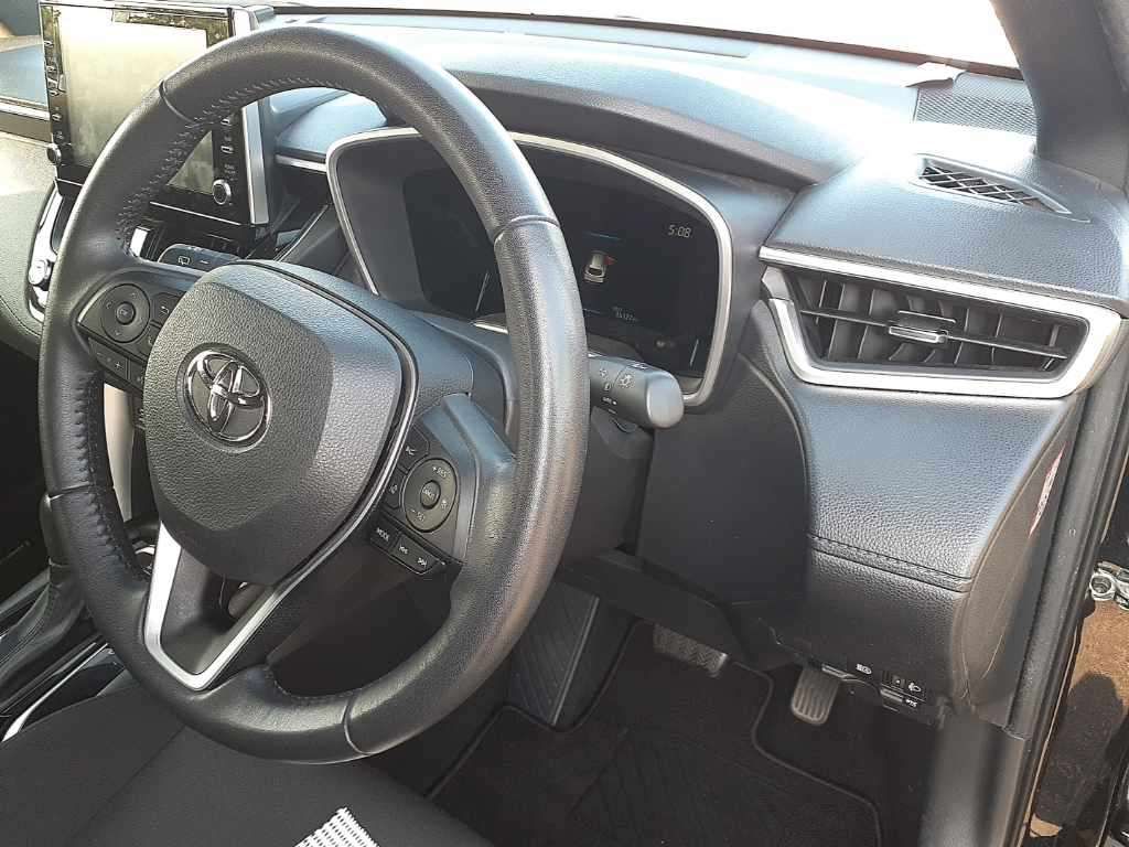 2023 Toyota Corolla Cross S auction photo 9